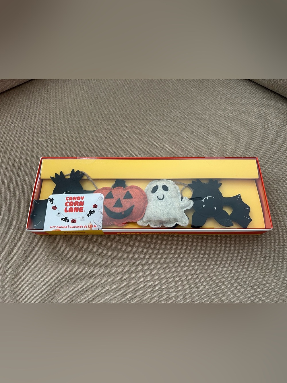 “New” Candy Corn Lane Halloween Felt Garland - Pumpkins, Ghosts & Bats
